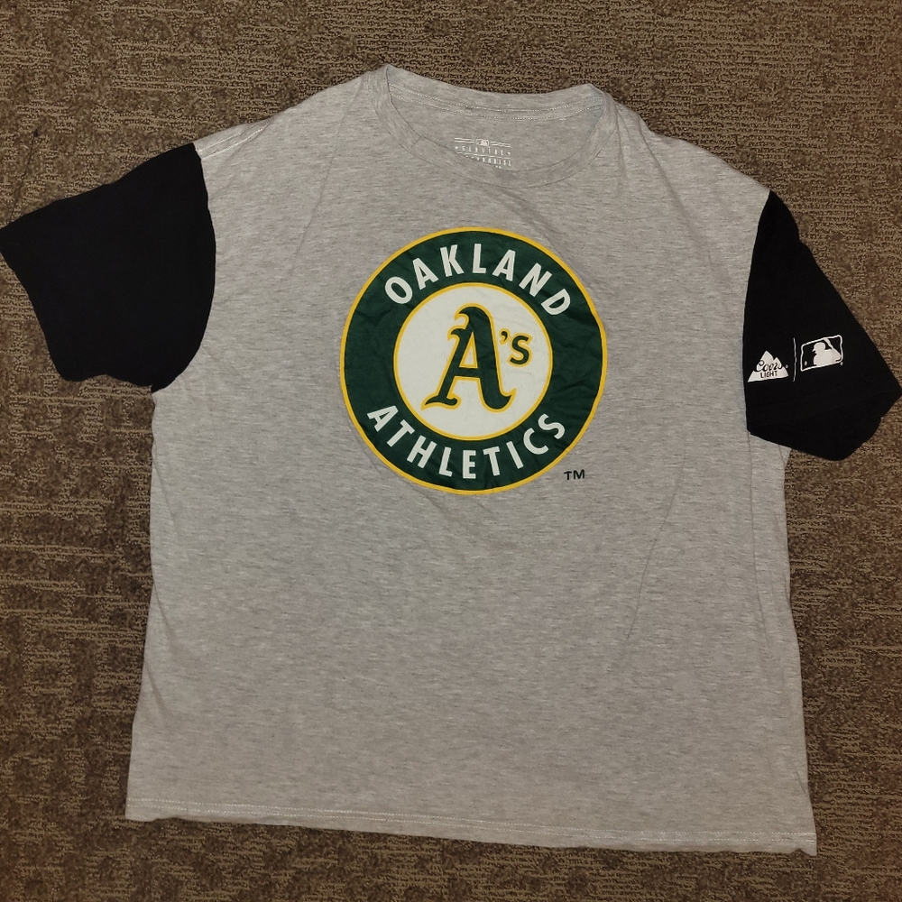 Genuine Merchandise Oakland Athletics MLB Gray T-Shirt Coors Light Collab, Large